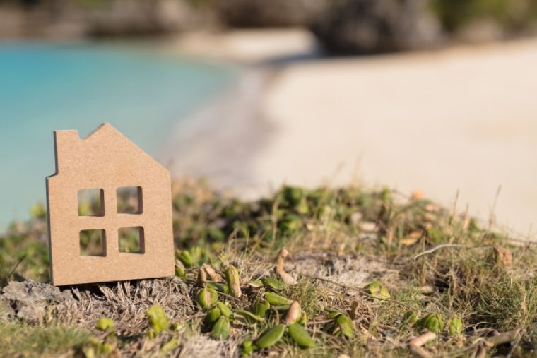 エコキュートの耐塩害仕様とは？沿岸地域での交換・修理で失敗しない選び方